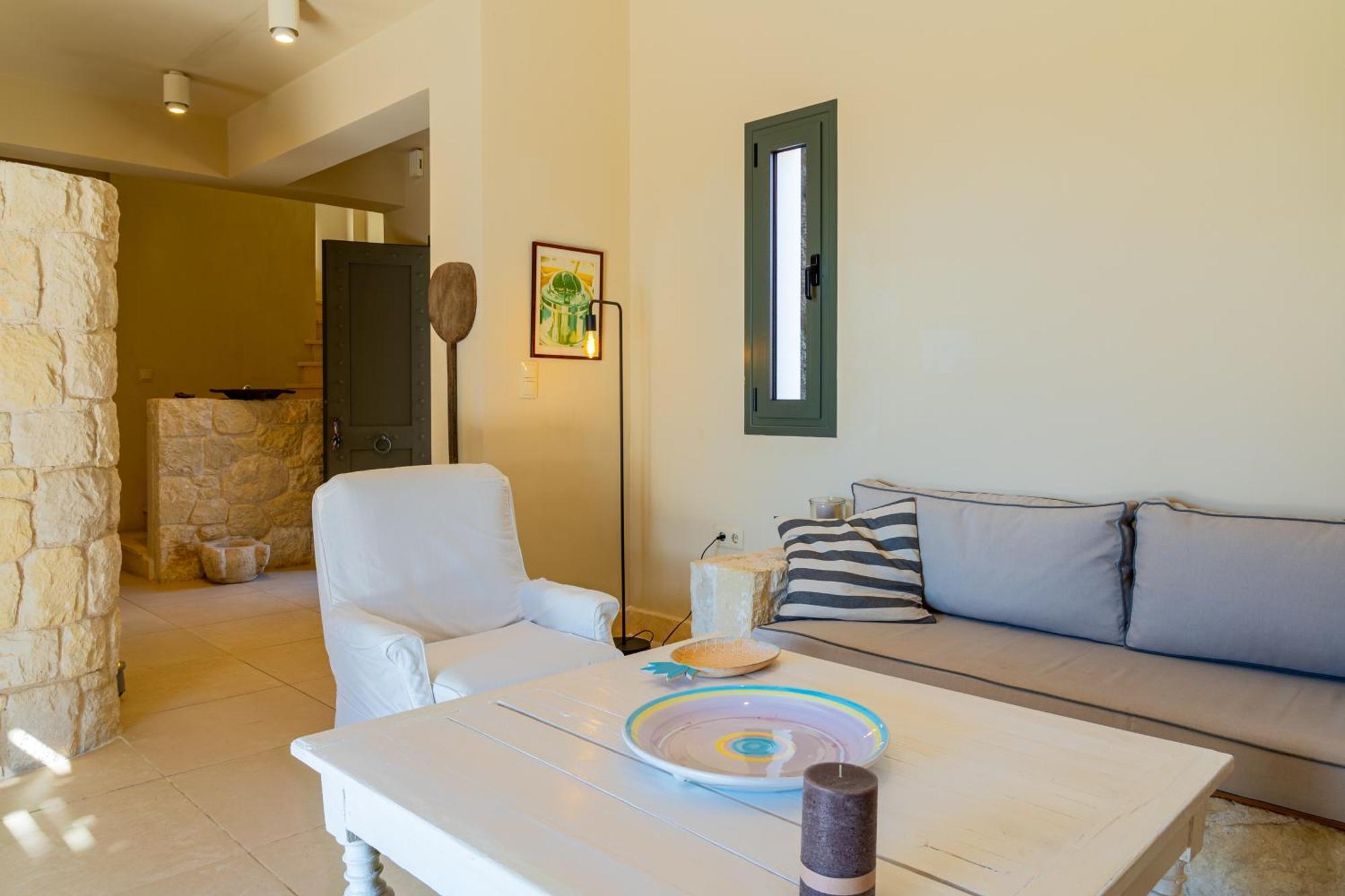 Sunny Villa *