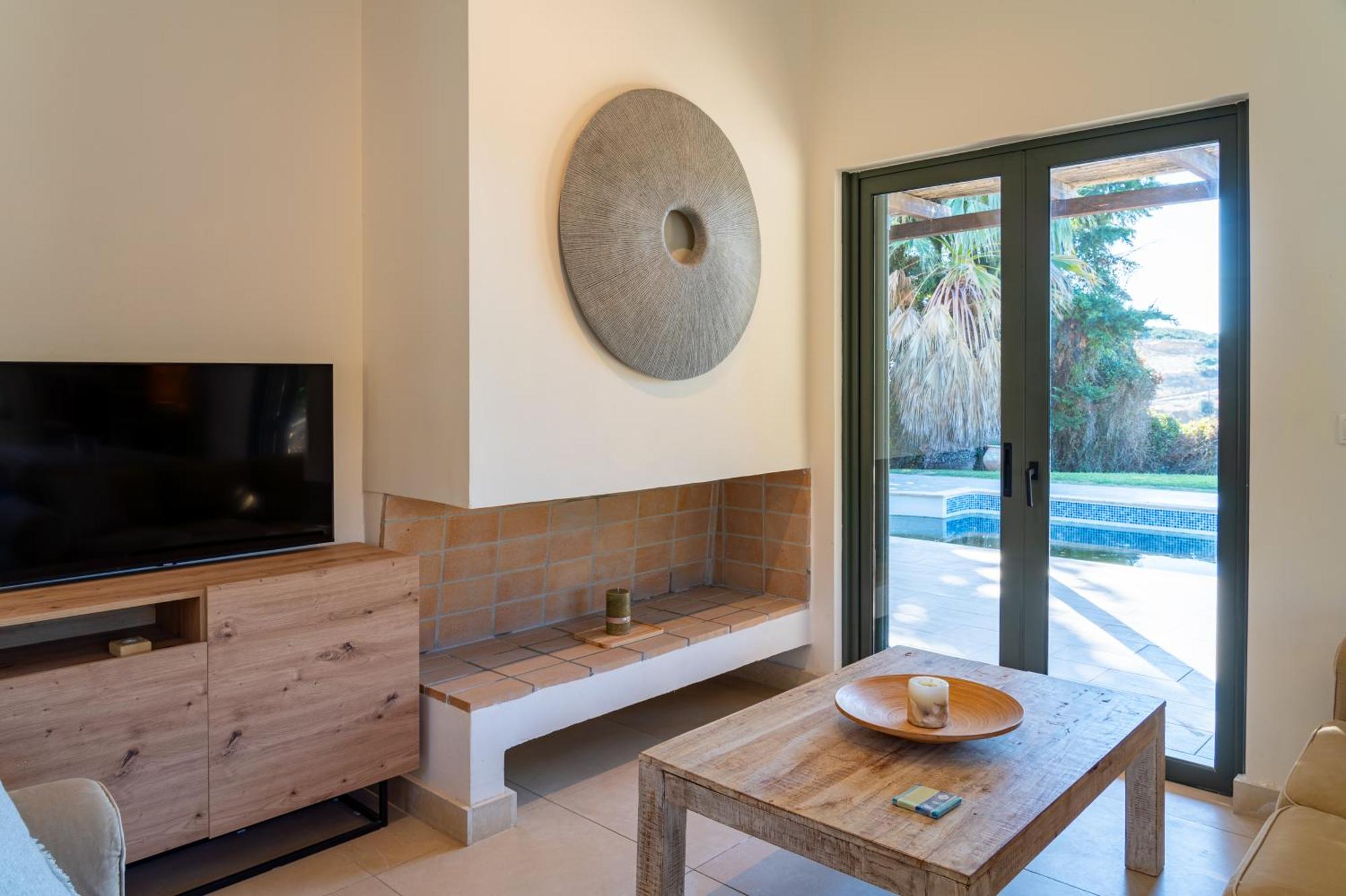 Sunny Villa