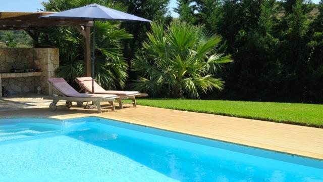 Sunny Villa *